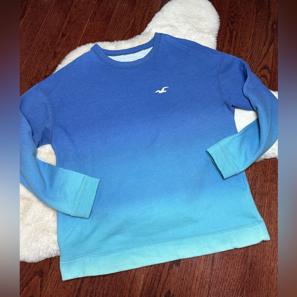 Hollister Blue Ombre Crewneck Sweatshirt.
